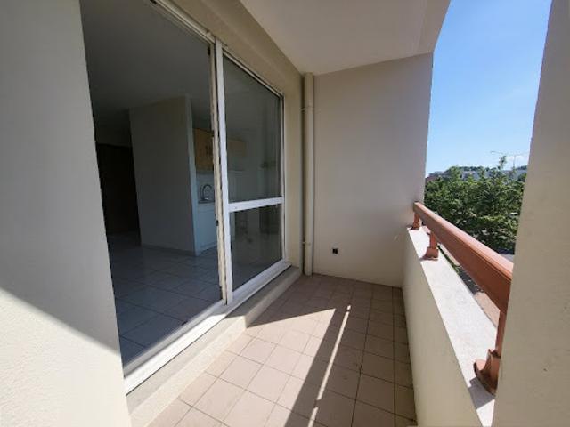 Location Appartement 2 pièces 48 m2 Dijon