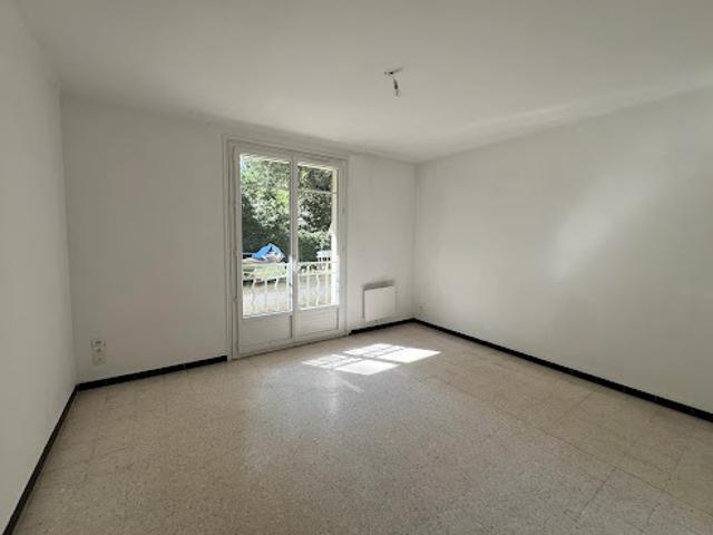 Location Appartement 2 pièces 48 m2 La Seyne sur Mer