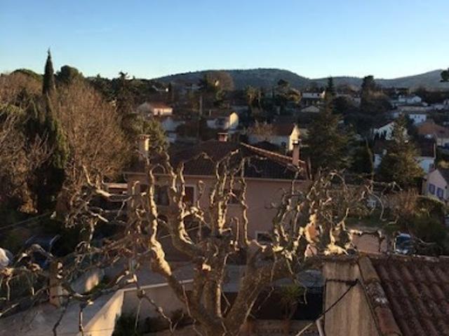 Location Appartement 2 pièces 48 m2 Marseille 11ème