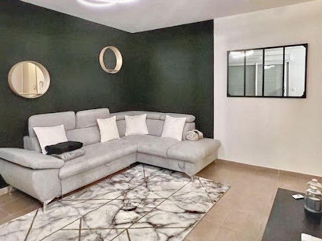 Location Appartement 2 pièces 48 m2 Nimes