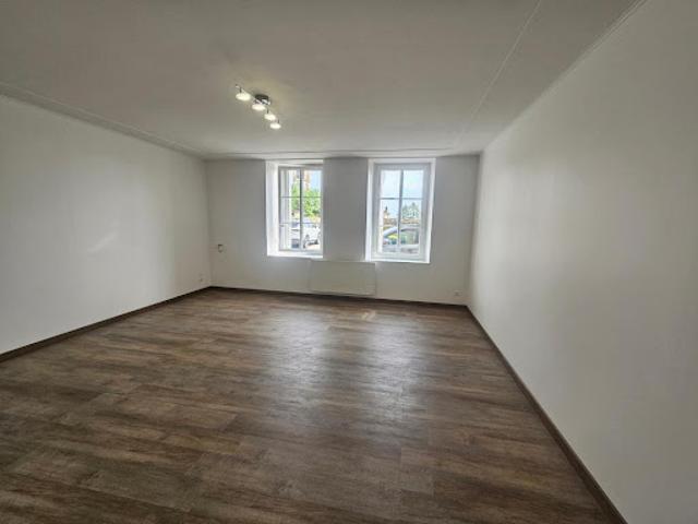 Location Appartement 2 pièces 48 m2 Saint Privat la Montagne