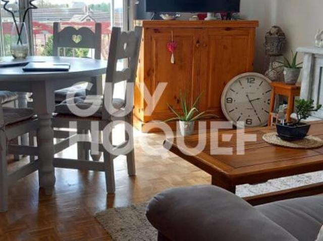 LOCATION: appartement 2 pièces 48 m² à MARGNY LES COMPIEGNE