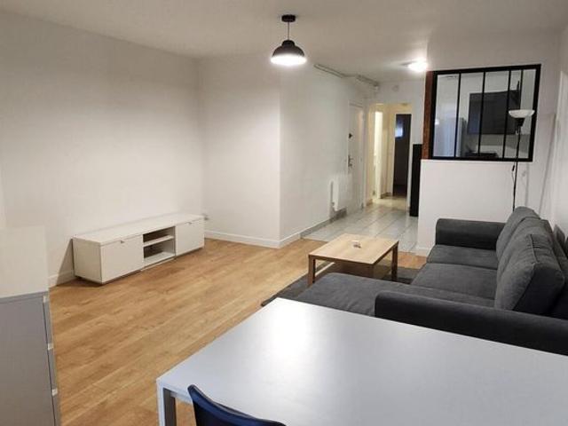 Location Appartement 2 pièces 48m²