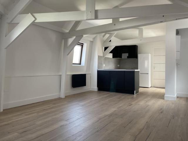 Location Appartement 2 pièces 48m²