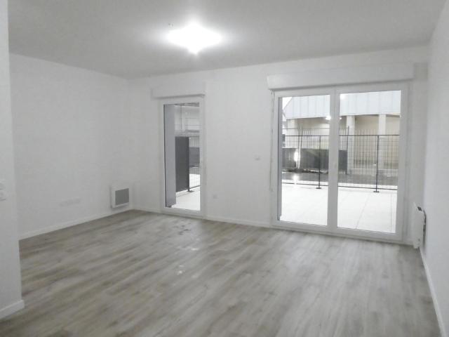 Location Appartement 2 pièces 48m² COUPVRAY 77700