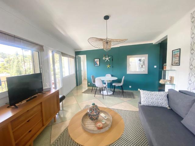 Location Appartement 2 pièces 48m² CASSIS 13260