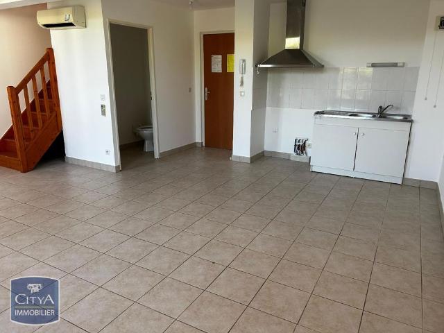 Location Appartement 2 pièces 48m² CLERMONT L HERAULT 34800