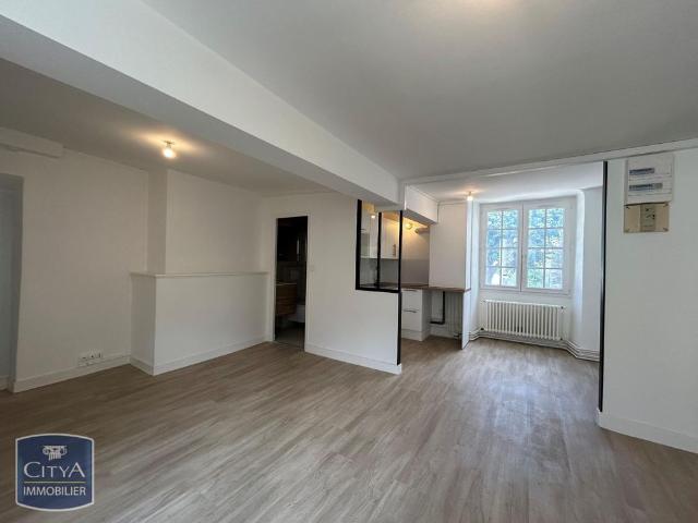 Location Appartement 2 pièces 48m² BLOIS 41000