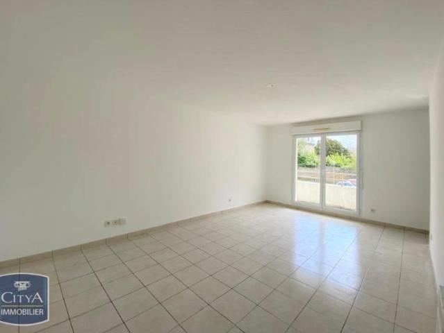 Location Appartement 2 pièces 48m² FLERS 61100