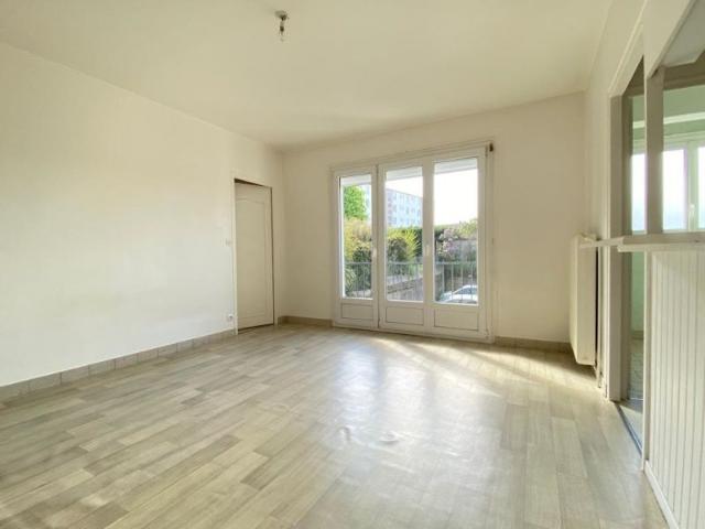 Location Appartement 2 pièces 48m² ORLEANS 45000