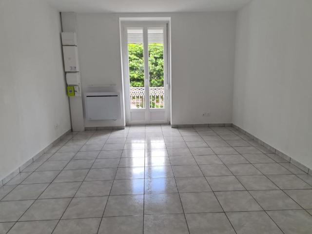 Location Appartement 2 pièces 48m² LE CREUSOT 71200