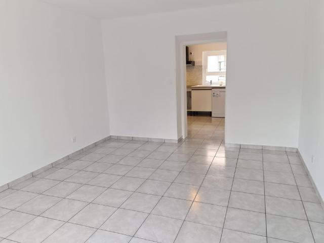 Location Appartement 2 pièces 48m² LE CREUSOT 71200
