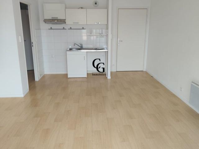 Location Appartement 2 pièces 48m² LES SORINIERES 44840