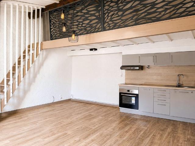 Location Appartement 2 pièces 48m² NARBONNE 11100