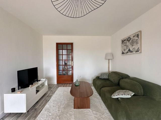 Location Appartement 2 pièces 48m² PAIMPOL 22500