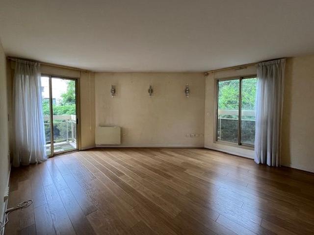 Location Appartement 2 pièces 48m² PARIS 12ème