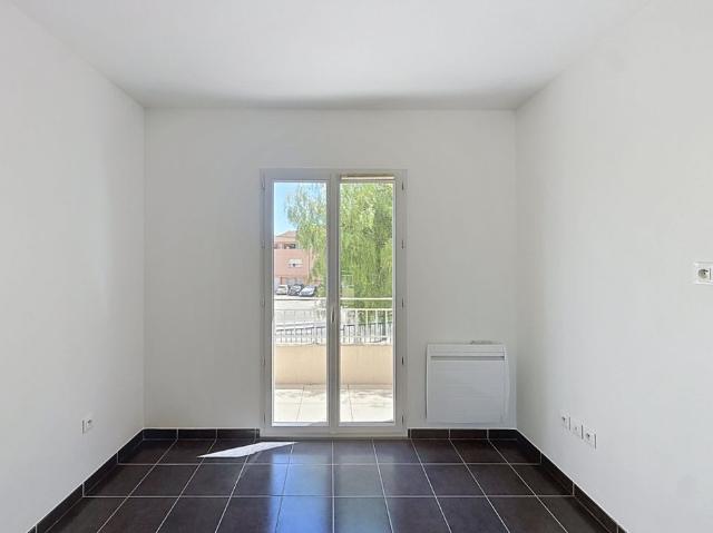 Location Appartement 2 pièces 48m² PUGET SUR ARGENS 83480