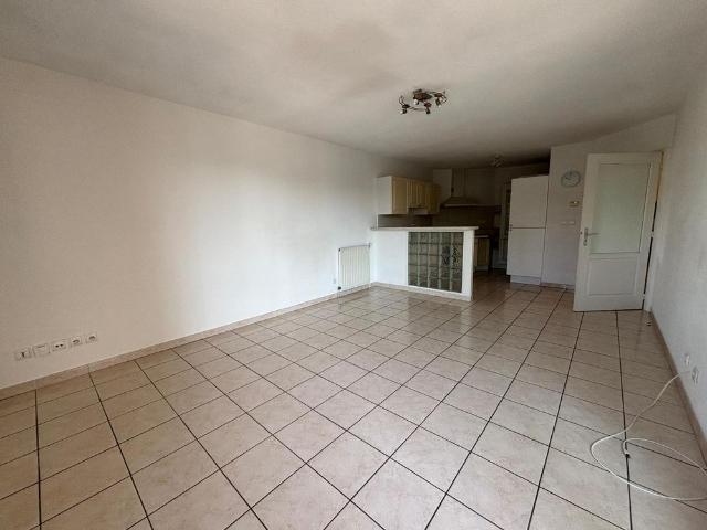 Location Appartement 2 pièces 48m² ROMANS SUR ISERE 26100