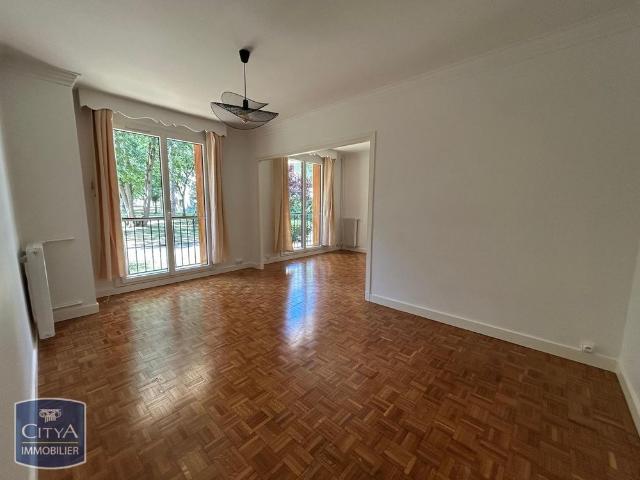 Location Appartement 2 pièces 48m² RAMBOUILLET 78120