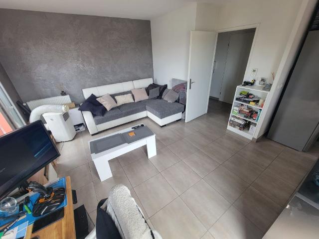Location Appartement 2 pièces 48m² VIGNEUX SUR SEINE 91270