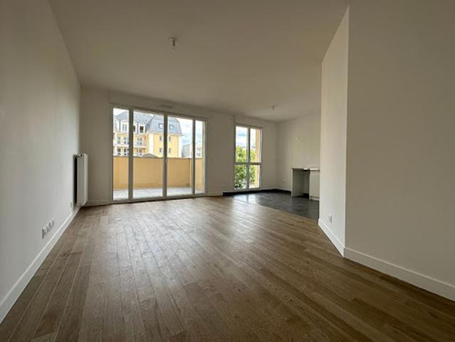 Location Appartement 2 pièces 49.4 m2 Le Plessis Robinson