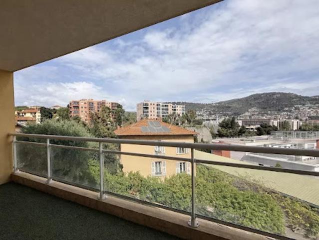 Location Appartement 2 pièces 49.5 m2 Nice