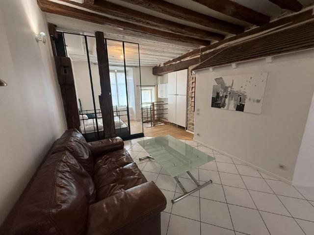 Location appartement 2 pièces, 49.80m², Dourdan