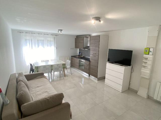 Location appartement 2 pièces, 49.81m², Le Blanc Mesnil
