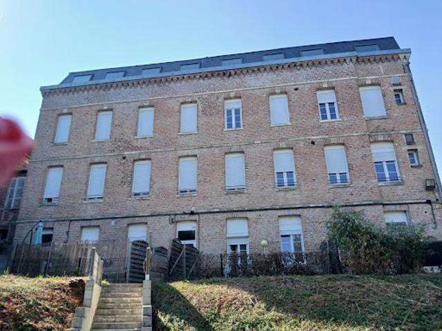 Location Appartement 2 pièces 49.03 m2 Saint Quentin