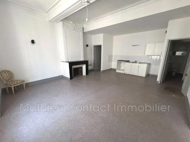 Location Appartement 2 pièces 49.08 m2 Nimes