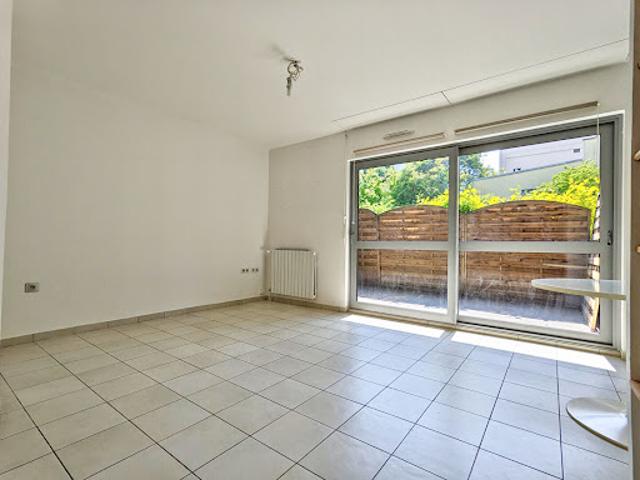 Location Appartement 2 pièces 49.15 m2 Courbevoie
