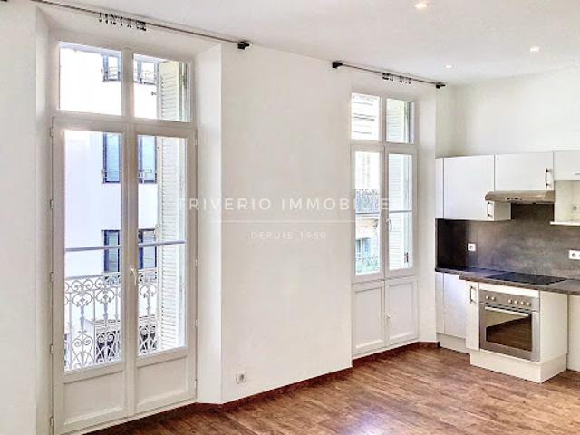 Location Appartement 2 pièces 49.29 m2 Cannes