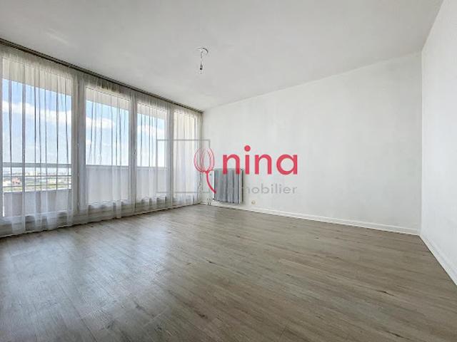 Location Appartement 2 pièces 49 m2 Boissy saint leger