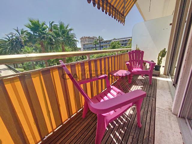 Location Appartement 2 pièces 49 m2 Cannes