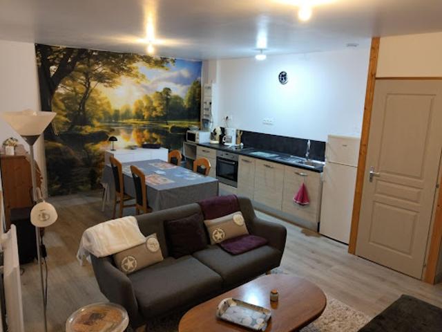 Location Appartement 2 pièces 49 m2 Isches
