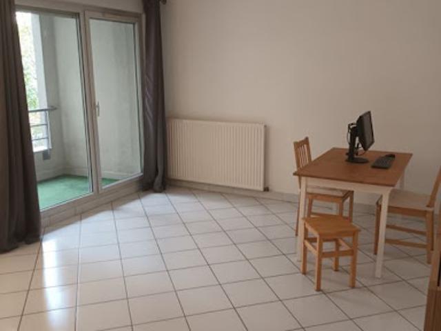 Location Appartement 2 pièces 49 m2 Lyon 8ème