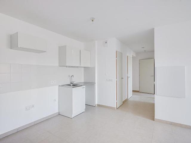Location Appartement 2 pièces 49 m2 Marseille 10ème