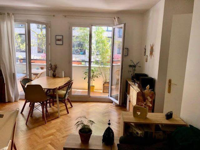 Location Appartement 2 pièces 49 m2 Pantin