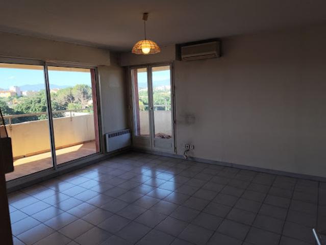 Location Appartement 2 pièces 49 m2 Perpignan