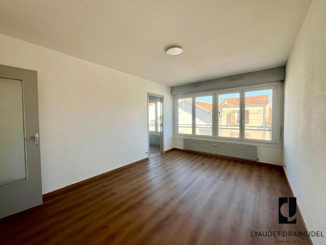 Location Appartement 2 pièces 49m²
