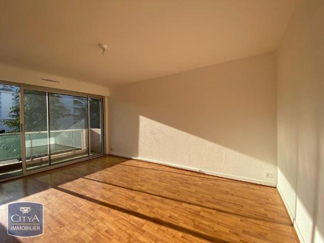 Location Appartement 2 pièces 49m² CHAMBERY 73000