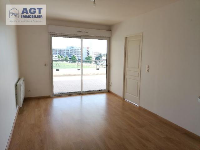 Location Appartement 2 pièces 49m² BEAUVAIS 60000