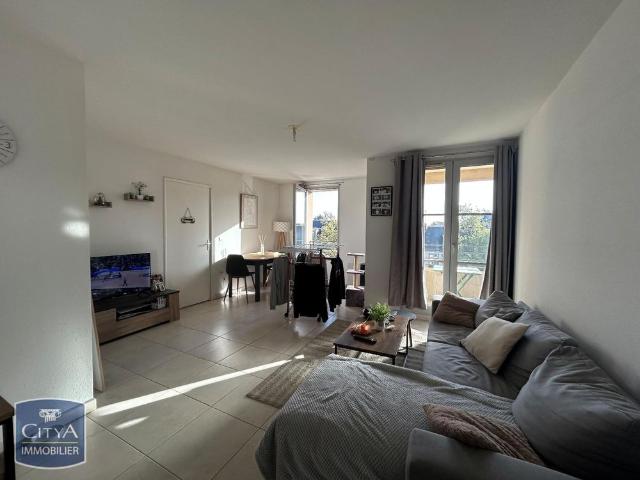 Location Appartement 2 pièces 49m² BLOIS 41000