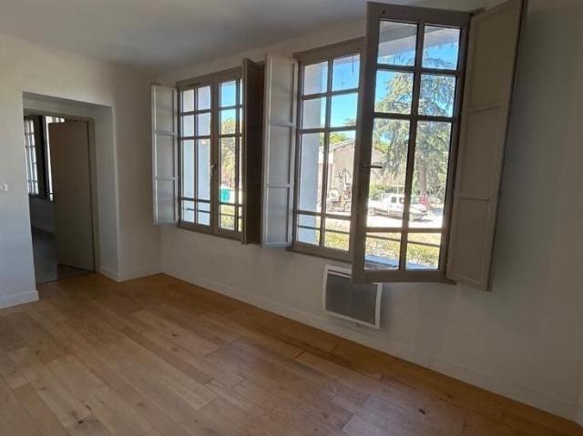 Location Appartement 2 pièces 49m² MONTPELLIER 34000