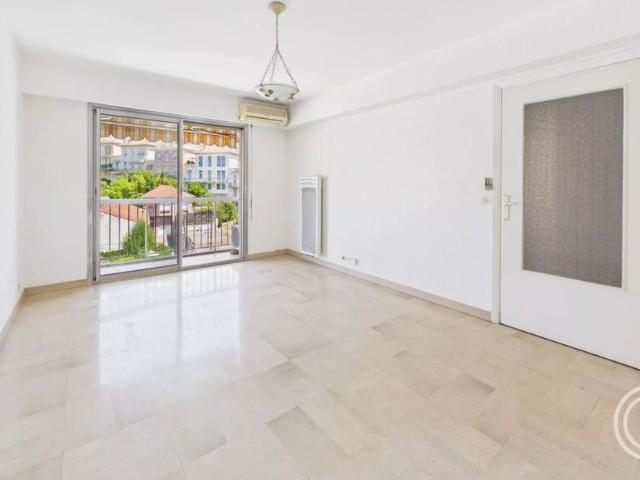 Location Appartement 2 pièces 49m² NICE 06100