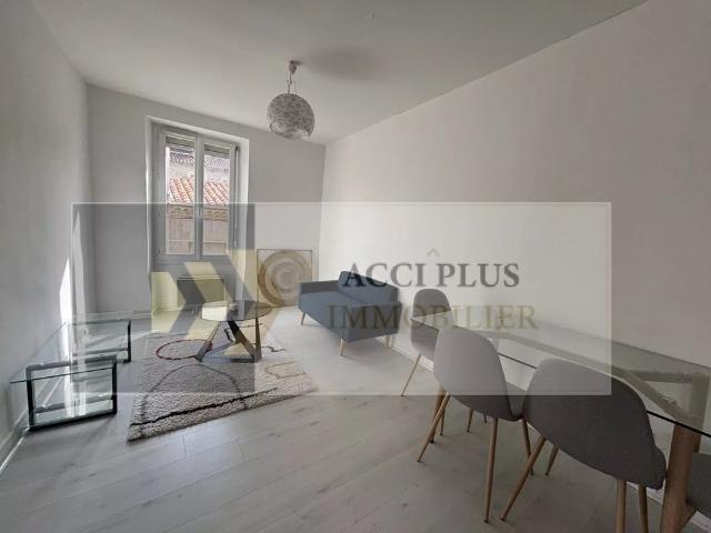 Location Appartement 2 pièces 49m² NIMES 30000