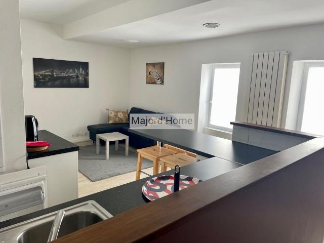 Location Appartement 2 pièces 49m² NIMES 30000
