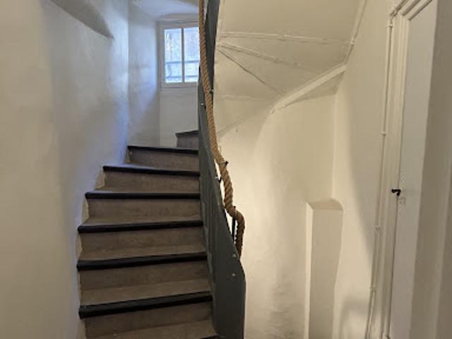 Location Appartement 2 pièces 53.9 m2 Tournon sur Rhône