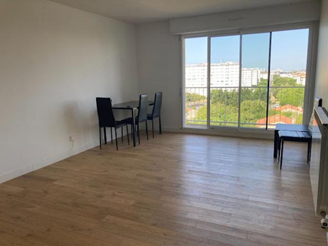 Location Appartement 2 pièces 53.04 m2 La Rochelle