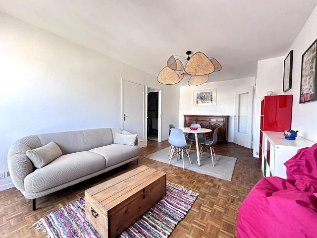 Location appartement 2 pièces, 53.30m², Reims